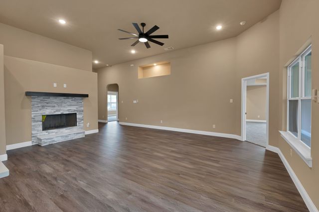 504 Pendleton Street, Farmersville, TX 75442