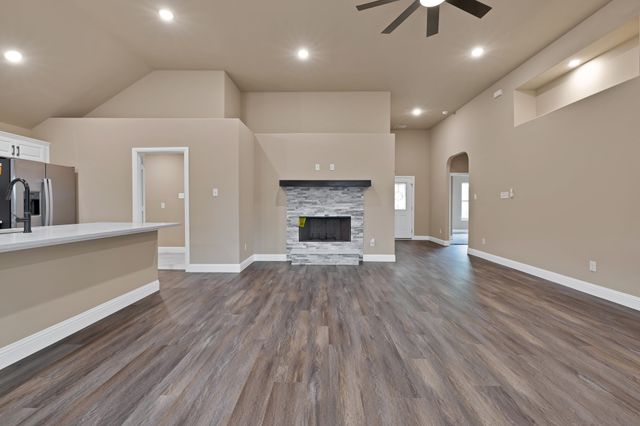 504 Pendleton Street, Farmersville, TX 75442