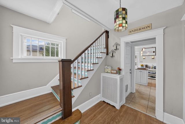 33 S VALLEY AVE, Vineland, NJ 08360