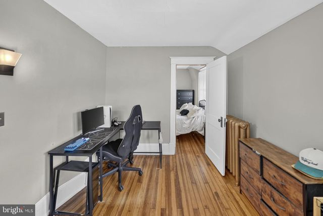 33 S VALLEY AVE, Vineland, NJ 08360