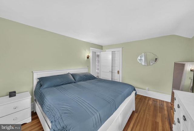 33 S VALLEY AVE, Vineland, NJ 08360