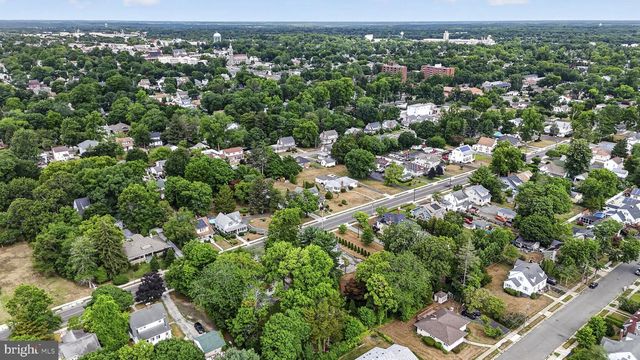 33 S VALLEY AVE, Vineland, NJ 08360