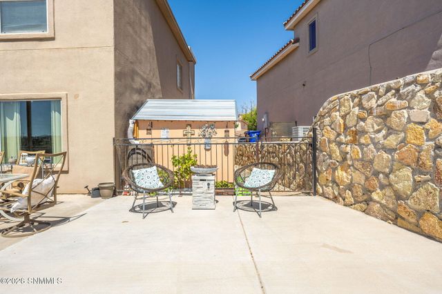 3748 Piedras Negras Drive, Las Cruces, NM 88012