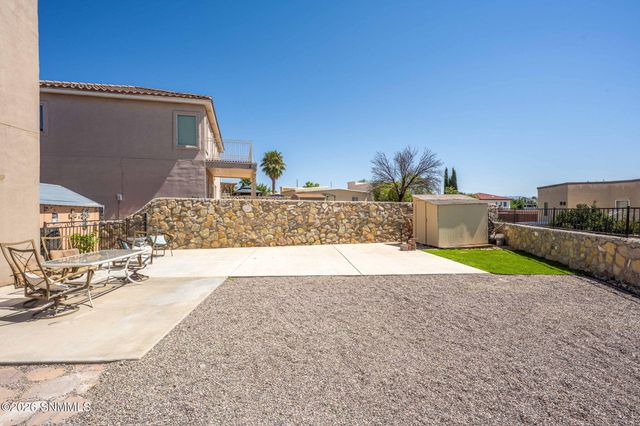 3748 Piedras Negras Drive, Las Cruces, NM 88012