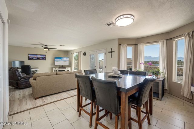 3748 Piedras Negras Drive, Las Cruces, NM 88012