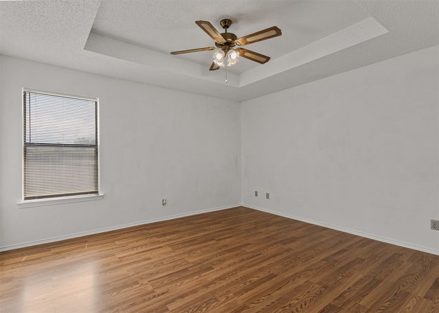 1422 Stiles Court, Midlothian, TX 76065