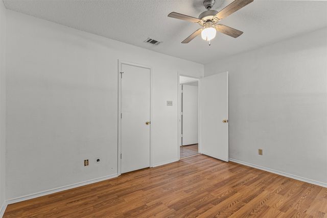 1422 Stiles Court, Midlothian, TX 76065