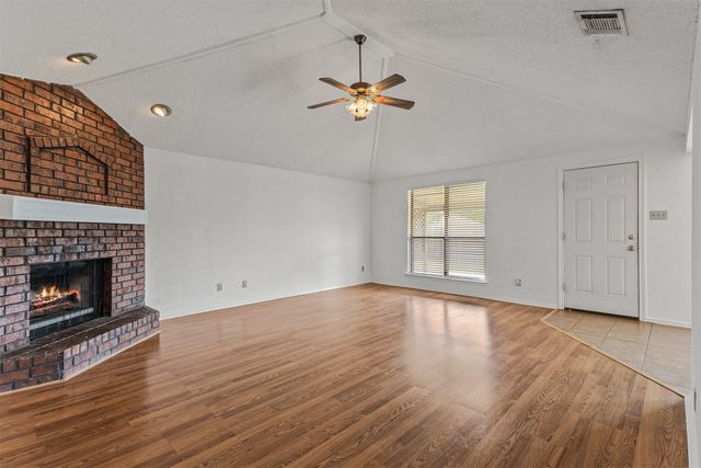 1422 Stiles Court, Midlothian, TX 76065