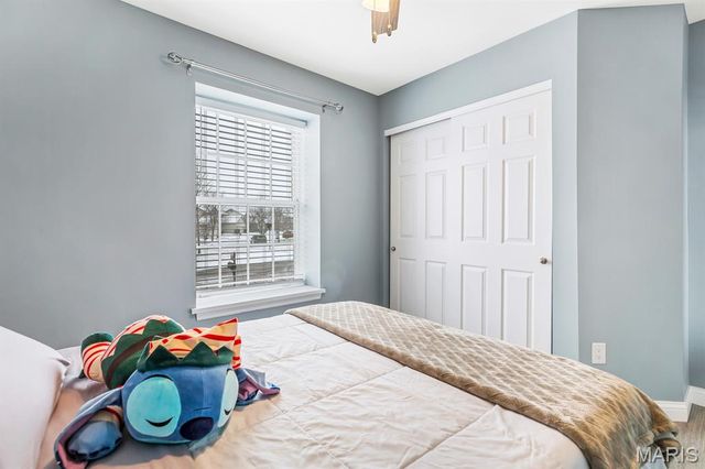256 Spring Borough Drive, O'fallon, MO 63368