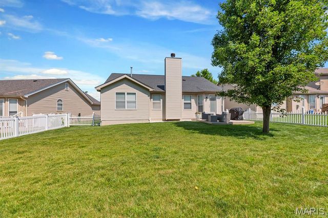 256 Spring Borough Drive, O'fallon, MO 63368