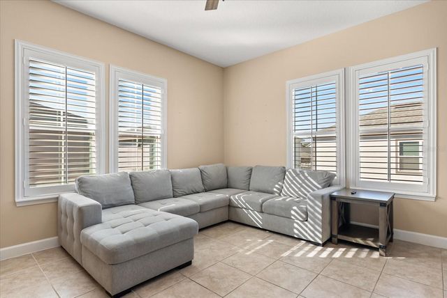 6879 ARNOLDSON STREET, Orlando, FL 32827