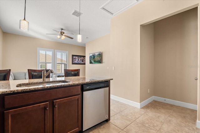 6879 ARNOLDSON STREET, Orlando, FL 32827