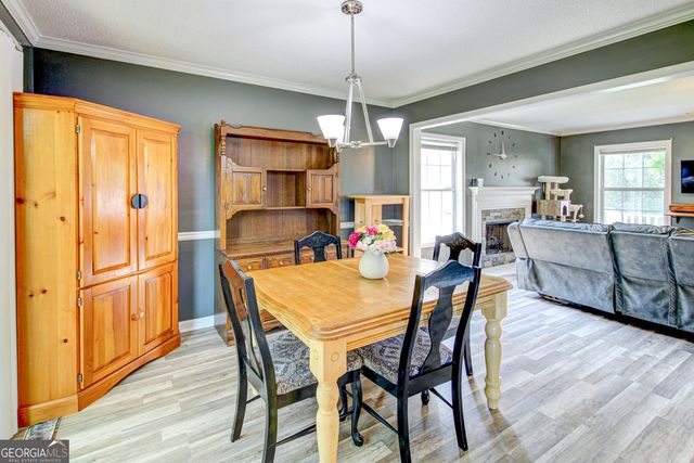 121 Chariot Drive, Griffin, GA 30224