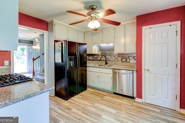121 Chariot Drive, Griffin, GA 30224