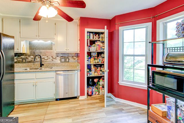 121 Chariot Drive, Griffin, GA 30224