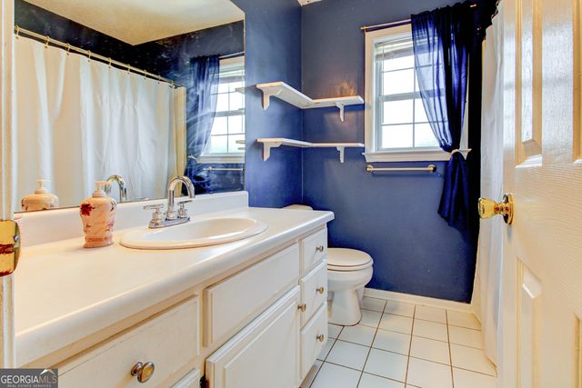121 Chariot Drive, Griffin, GA 30224
