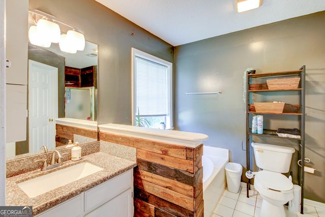 121 Chariot Drive, Griffin, GA 30224