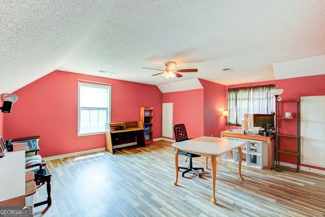 121 Chariot Drive, Griffin, GA 30224