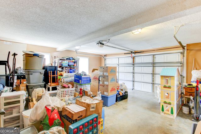 121 Chariot Drive, Griffin, GA 30224