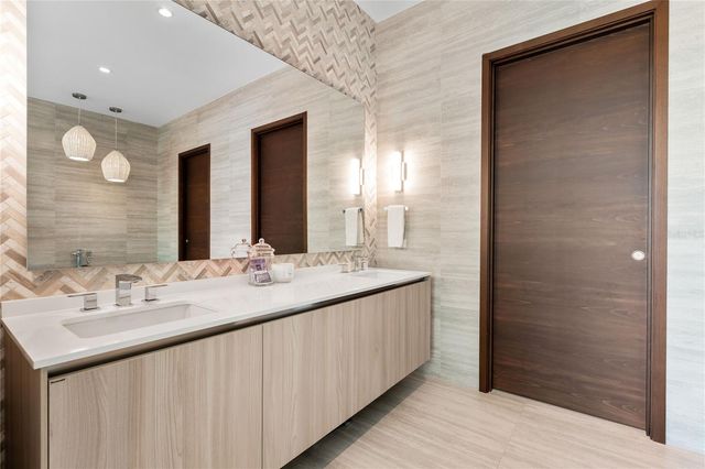 6 THE ISLES AT DORADO BEACH, Dorado, PR 00646