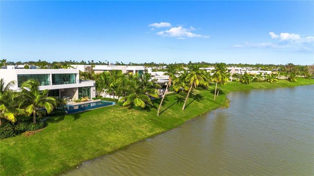 6 THE ISLES AT DORADO BEACH, Dorado, PR 00646