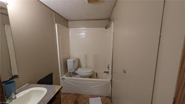 4471 Ben Lane, Walkertown, NC 27051