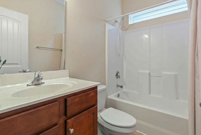 1801 Orchard Dr., Myrtle Beach, SC 29577