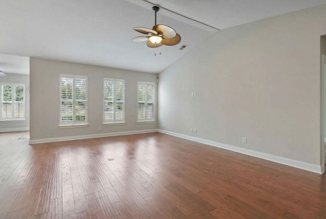 1801 Orchard Dr., Myrtle Beach, SC 29577