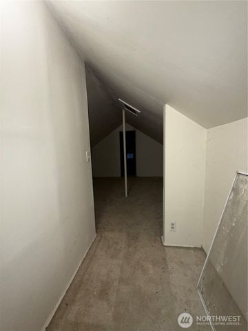 504 Dupont Avenue, Dupont, WA 98327