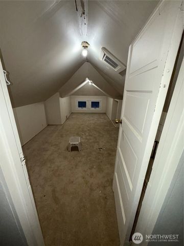 504 Dupont Avenue, Dupont, WA 98327