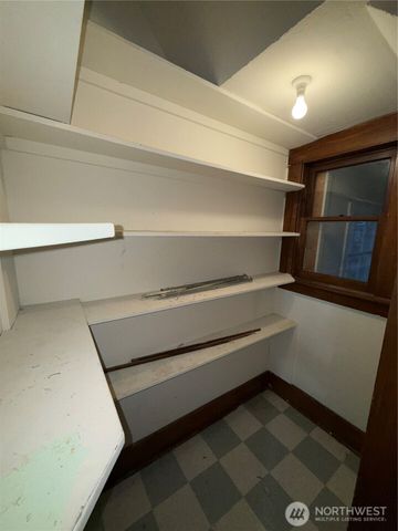 504 Dupont Avenue, Dupont, WA 98327