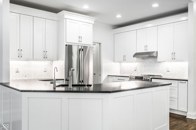 650 N Senate Avenue, Indianapolis, IN 46202