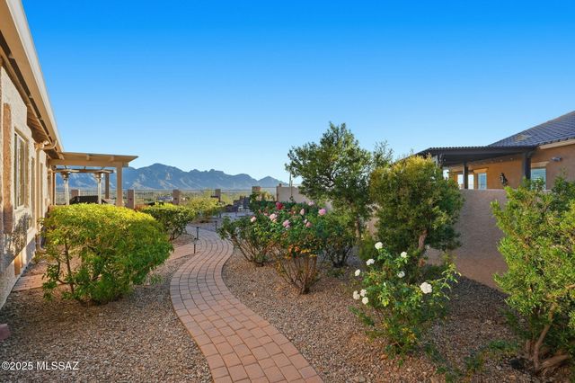 60919 Rock Ledge Loop, Tucson, AZ 85739