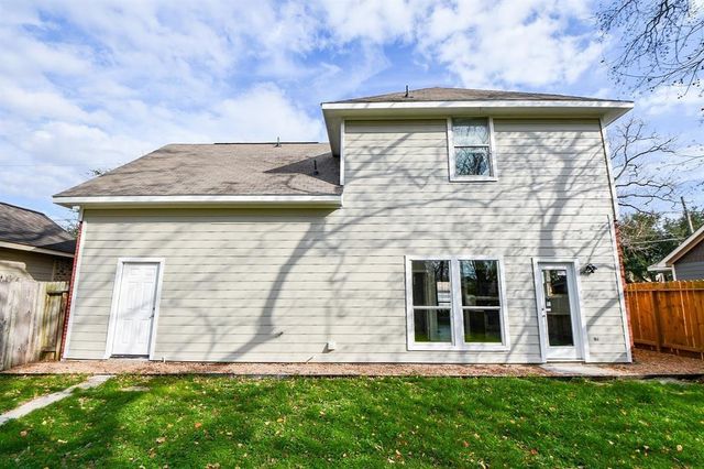 7916 Comal Street, Houston, TX 77051