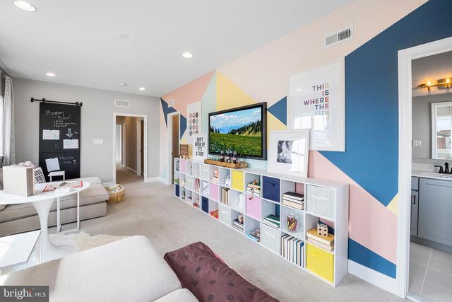 1205 N OLMSTED PKWY, Middletown, DE 19709