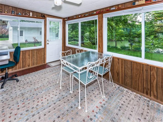 300 Dana Drive, Collinsville, IL 62234