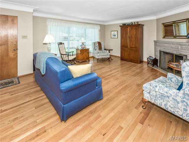 300 Dana Drive, Collinsville, IL 62234