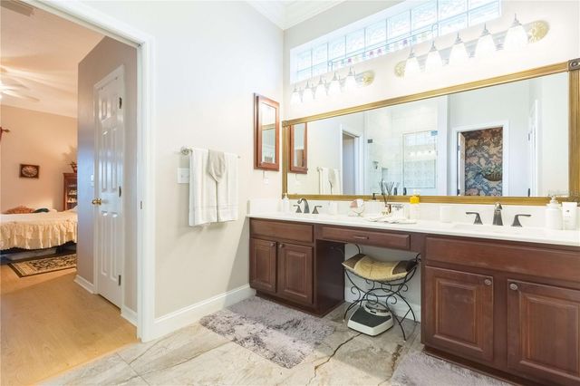 17746 NATHANS DRIVE, Tampa, FL 33647