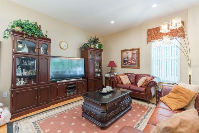 17746 NATHANS DRIVE, Tampa, FL 33647