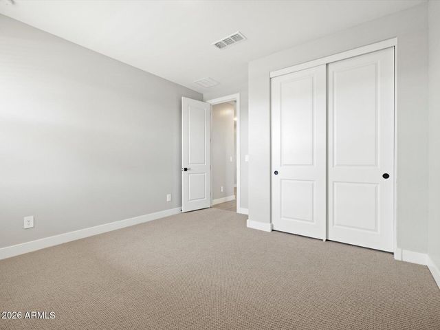 325 W ROCK NEEDLE Trail, Apache Junction, AZ 85120