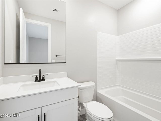 325 W ROCK NEEDLE Trail, Apache Junction, AZ 85120