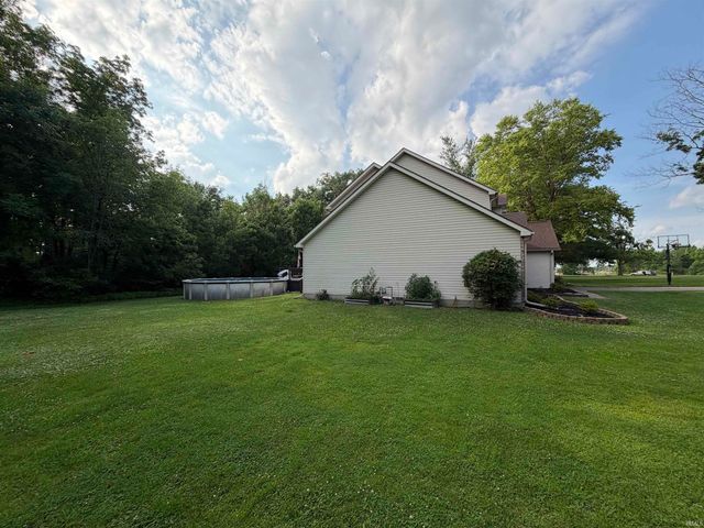 1934 N 950, Parker City, IN 47368