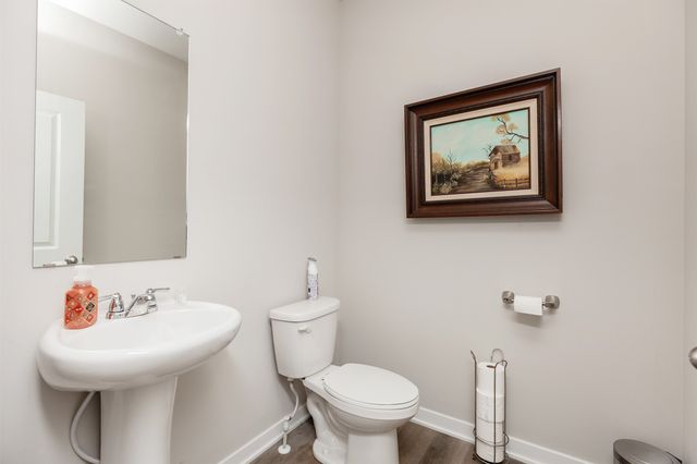 3001 NW Countrywood Lane, Ankeny, IA 50023