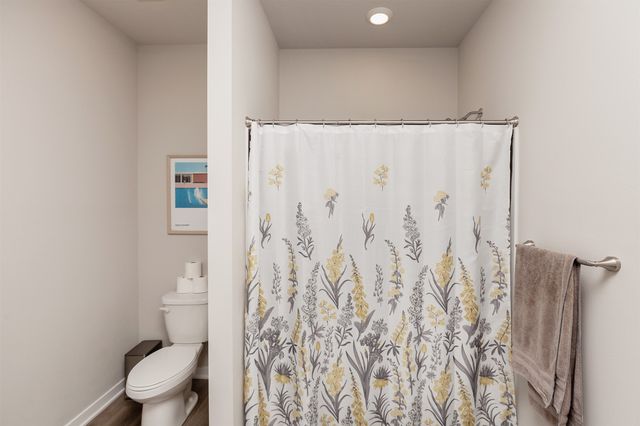 3001 NW Countrywood Lane, Ankeny, IA 50023