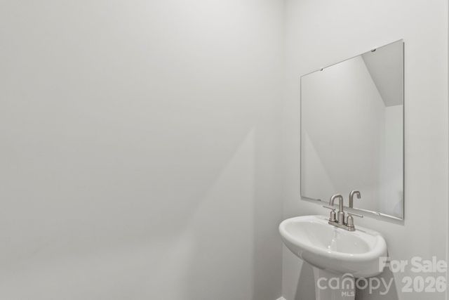 819 Olde England Drive, Lincolnton, NC 28092