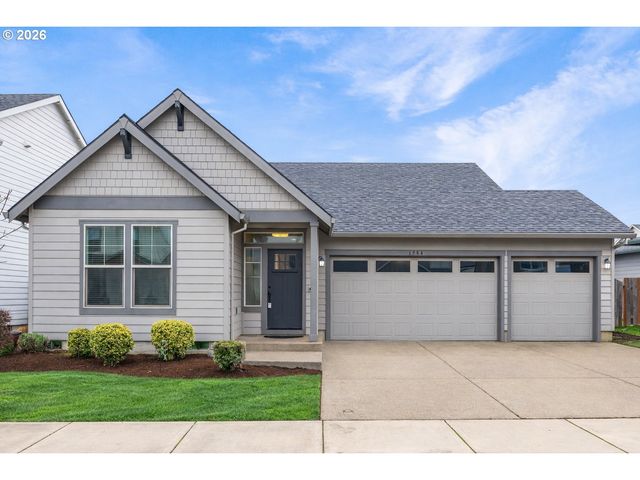 1254 DAYLILY St, Woodburn, OR 97071