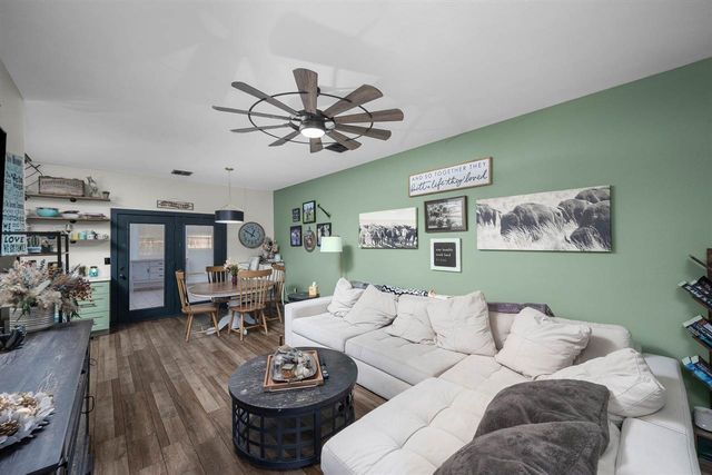 4009 SW Hickory Ln., Lawton, OK 73505