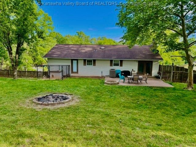 263 Spruce Lane, Poca, WV 25159