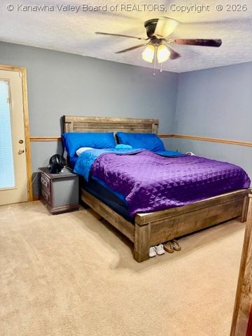 263 Spruce Lane, Poca, WV 25159