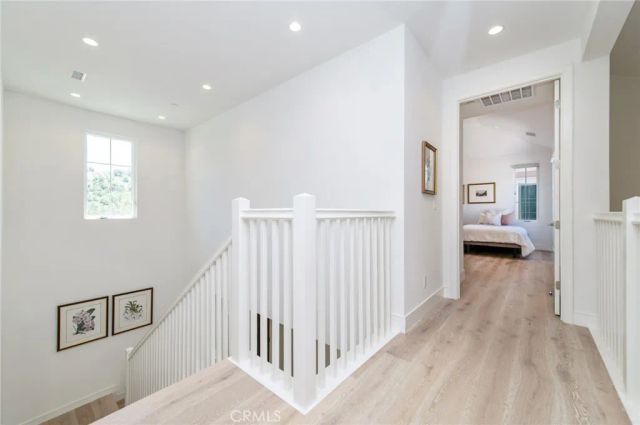 154 Winnett, Irvine, CA 92602